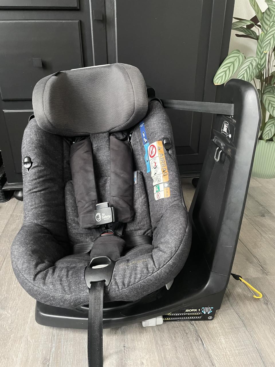 Maxi-Cosi AxissFix Air met geïntegreerde airbags