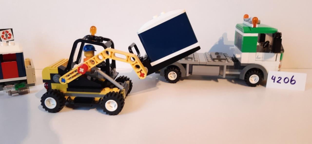 LEGO® City 4206:  Afvalverwerkingswagen + 3 minifiguren