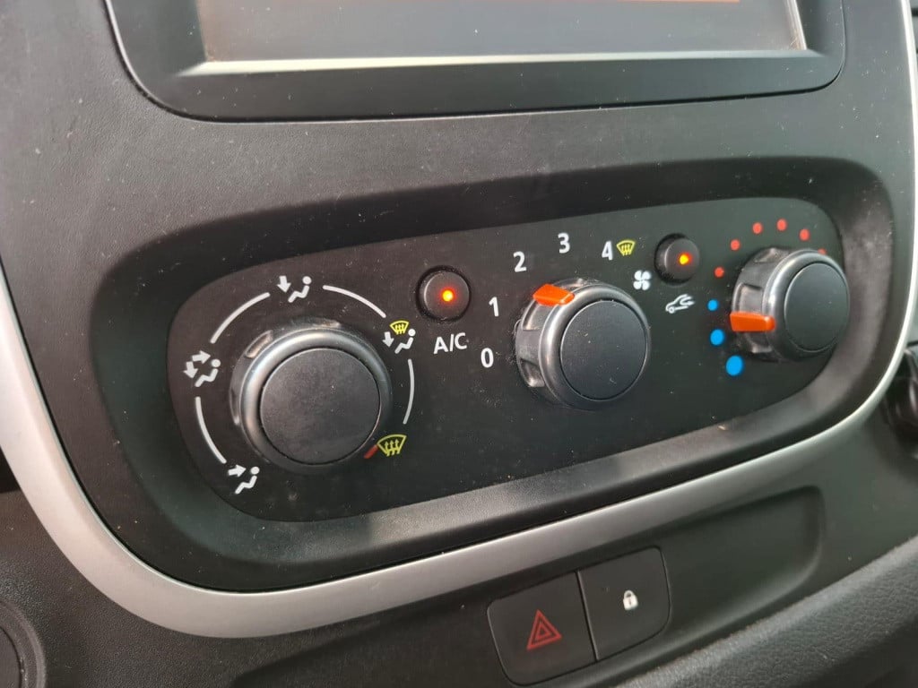 Renault Trafic 1.6 dci t29 l2h1 comfort energy kasten inrichting / airco / 