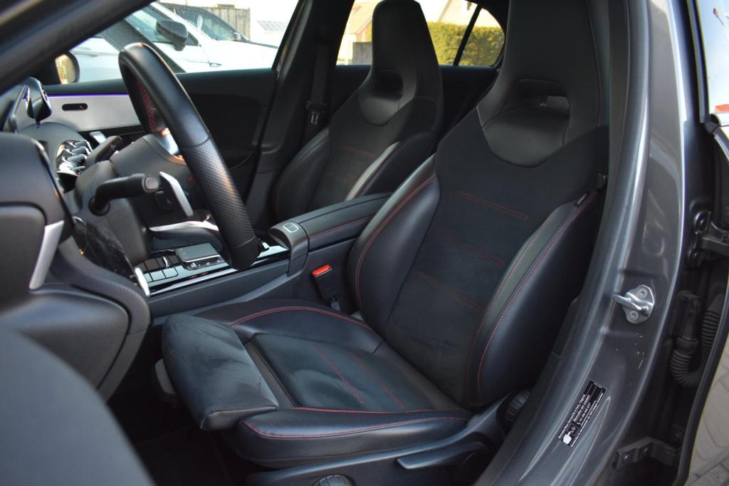 Mercedes-Benz A-Klasse 180 amg night | sfeerverlichting | apple carplay | c