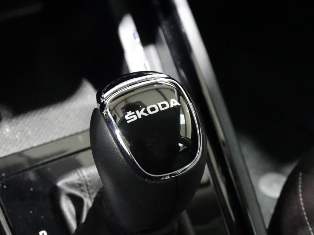 Skoda Kamiq 1.0 tsi greentech 115pk dsg-7 ambition