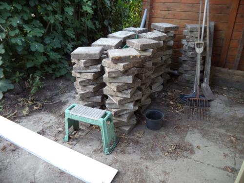 Gratis betontegels 30x30x7cm