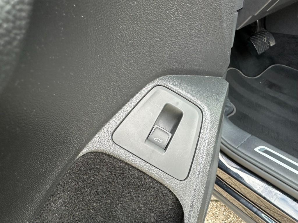 Volkswagen Tiguan Allspace 1.4 tsi comfortline 7p. trekhaak panoramadak ele