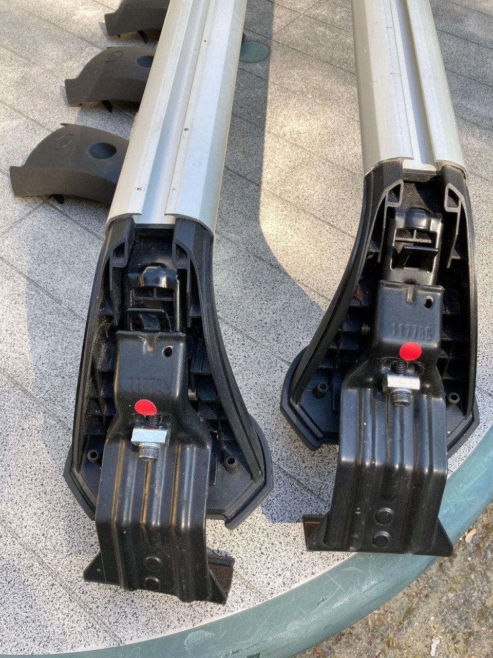 Originele dakdragers voor Lexus CT 200 H