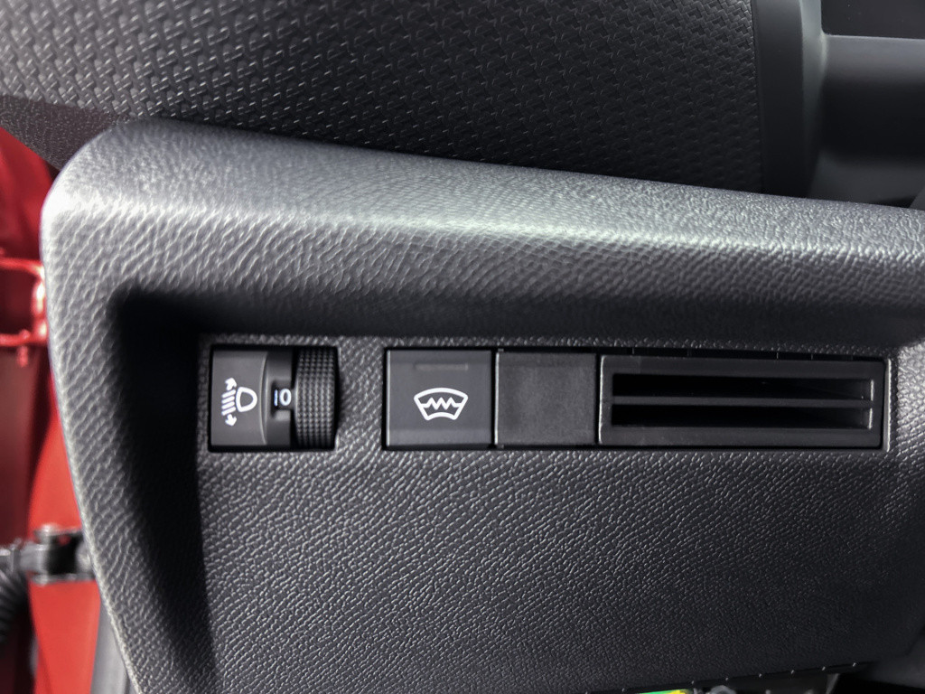 Citroen C4 hybrid 145pk automaat business private lease € 489,- pm - 48mnd 