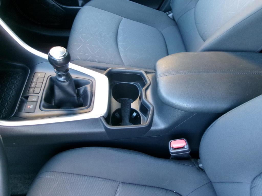 Toyota Rav4 2.0 vvti 360 cam, nav, tr.h. (2000 kg.)