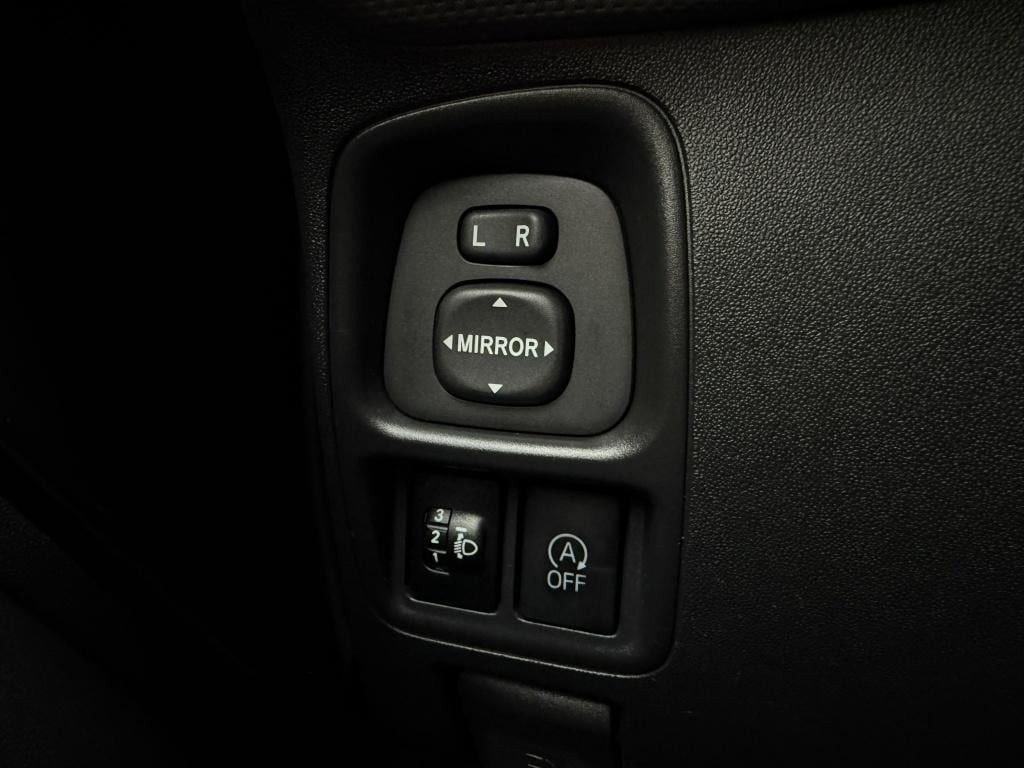 Peugeot 108 1.0 e-vti allure // apple carplay // android auto //