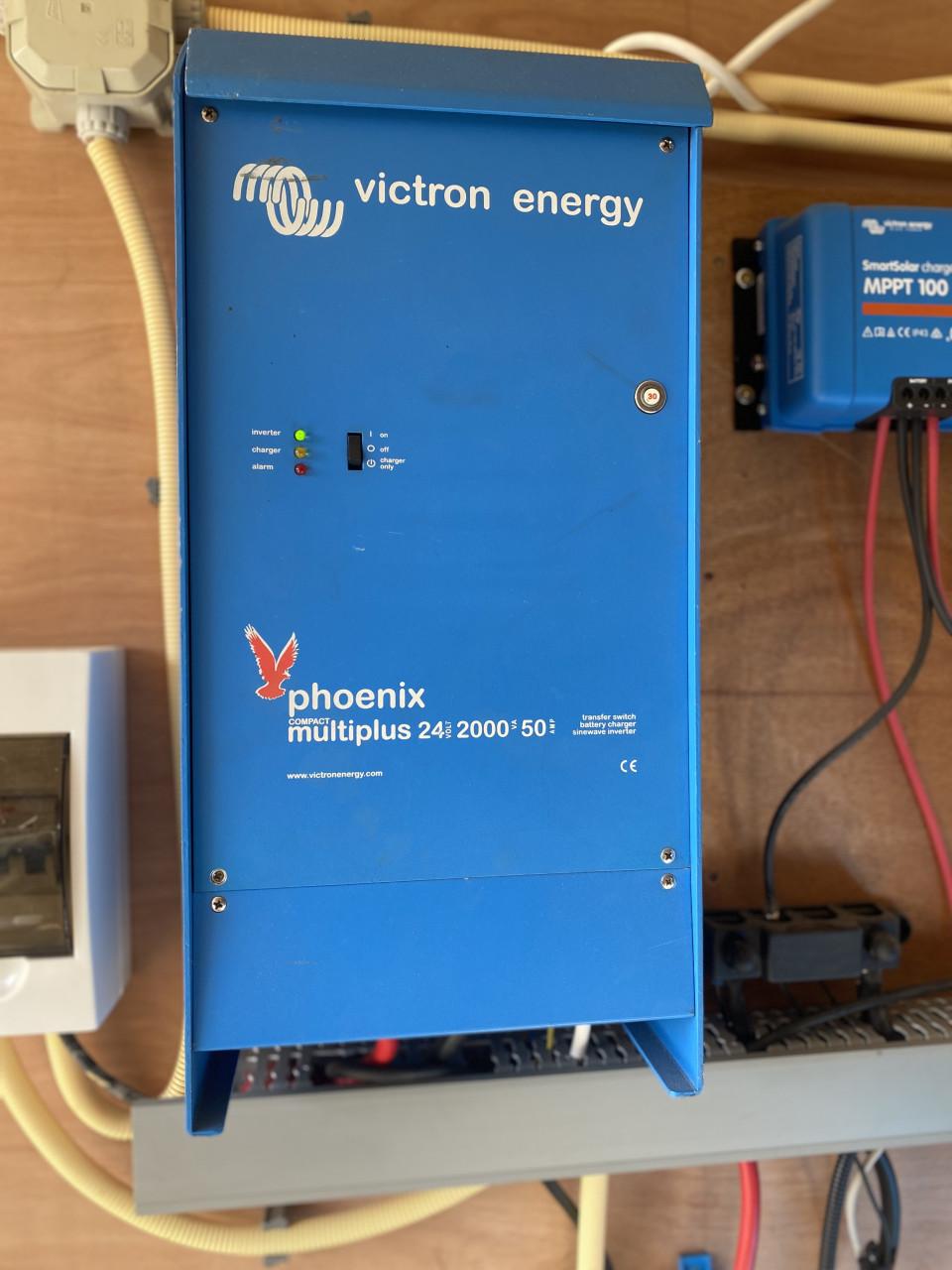 Iveco Camper Vrachtwagen 7,5 ton met 50CC scooter