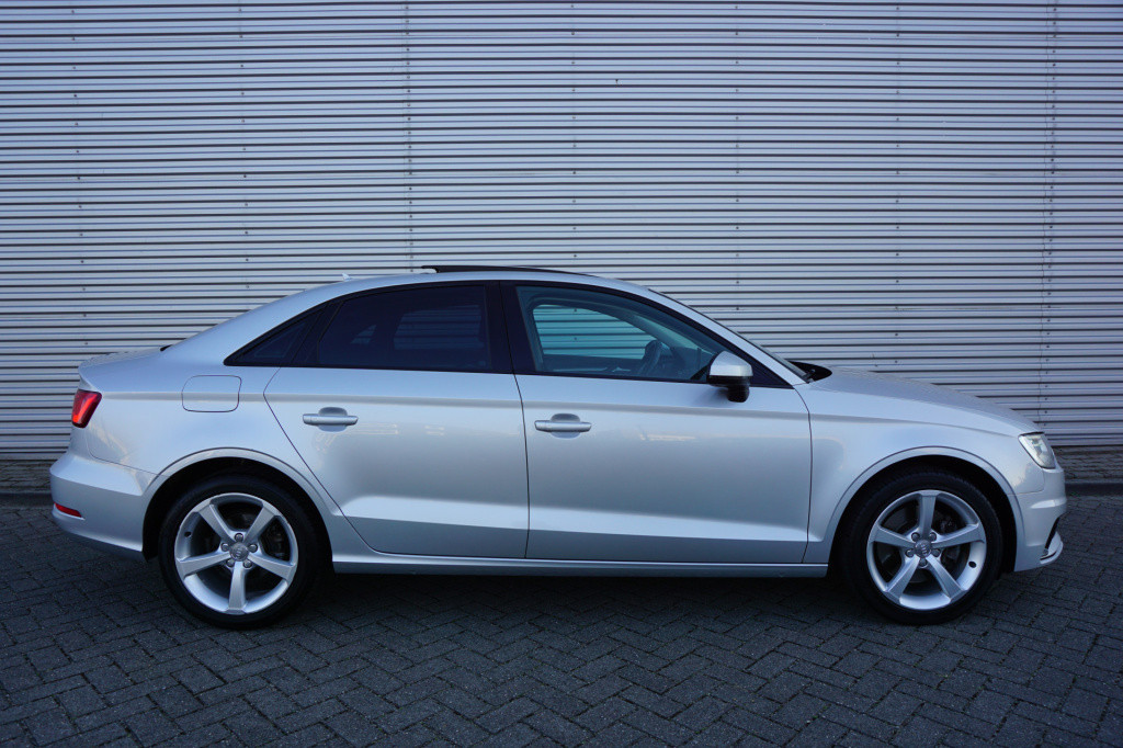 Audi A3 limousine 1.8 tfsi quattro ambition automaat panoramadak / leder / 