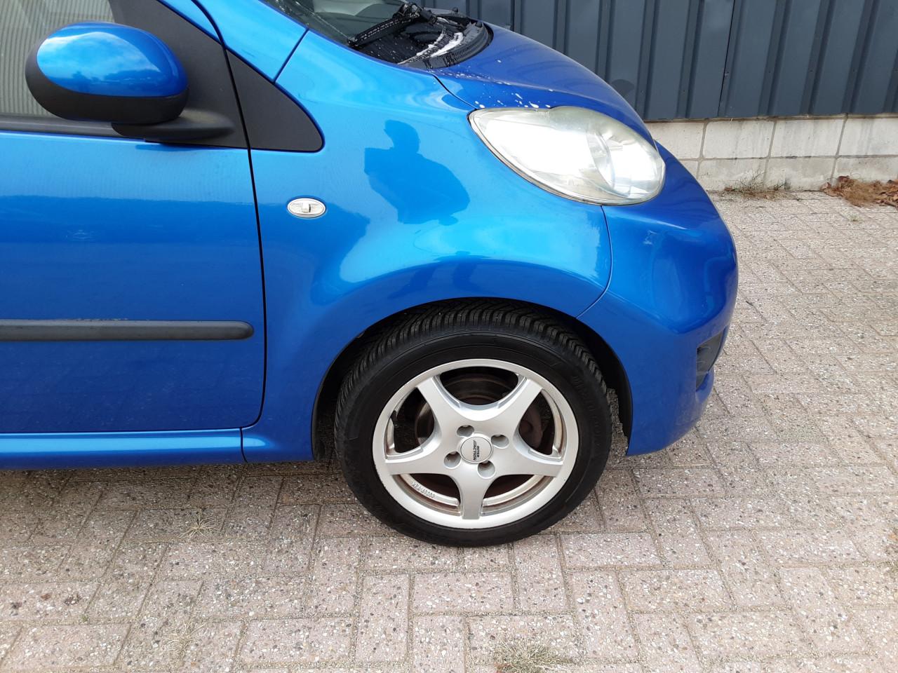 Peugeot 107 1.0-12V Sublime
