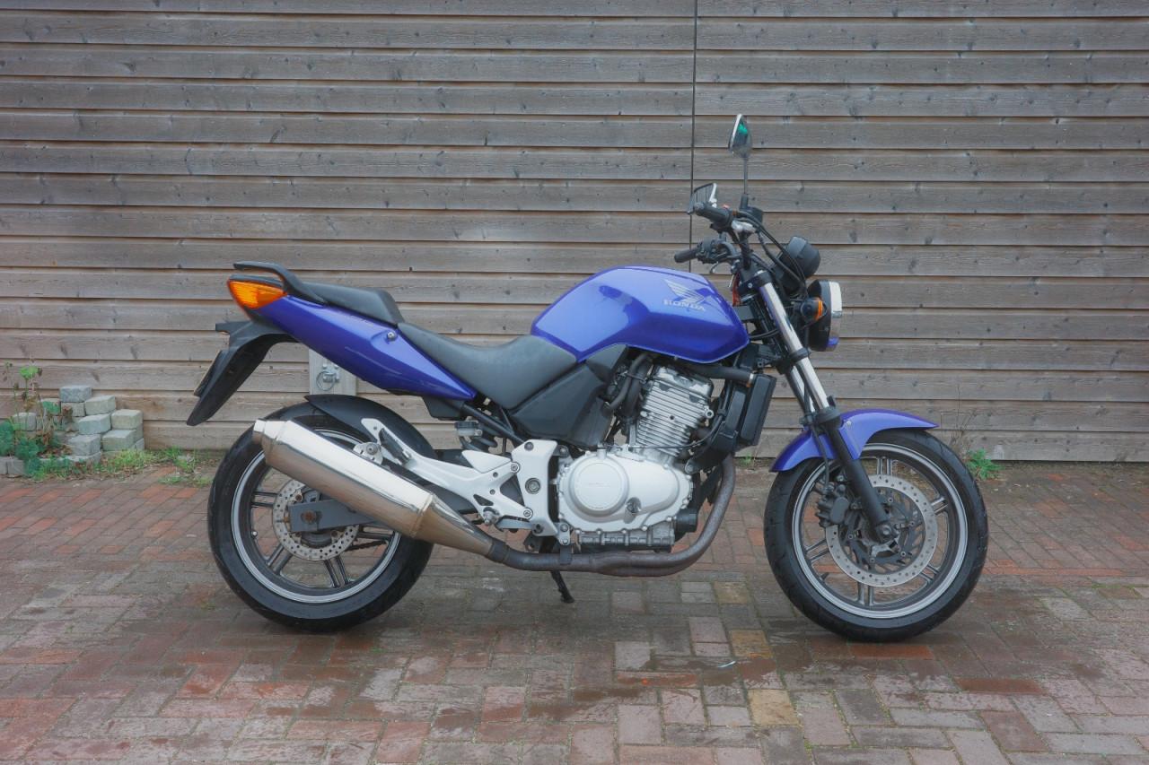 Honda CBF500A
