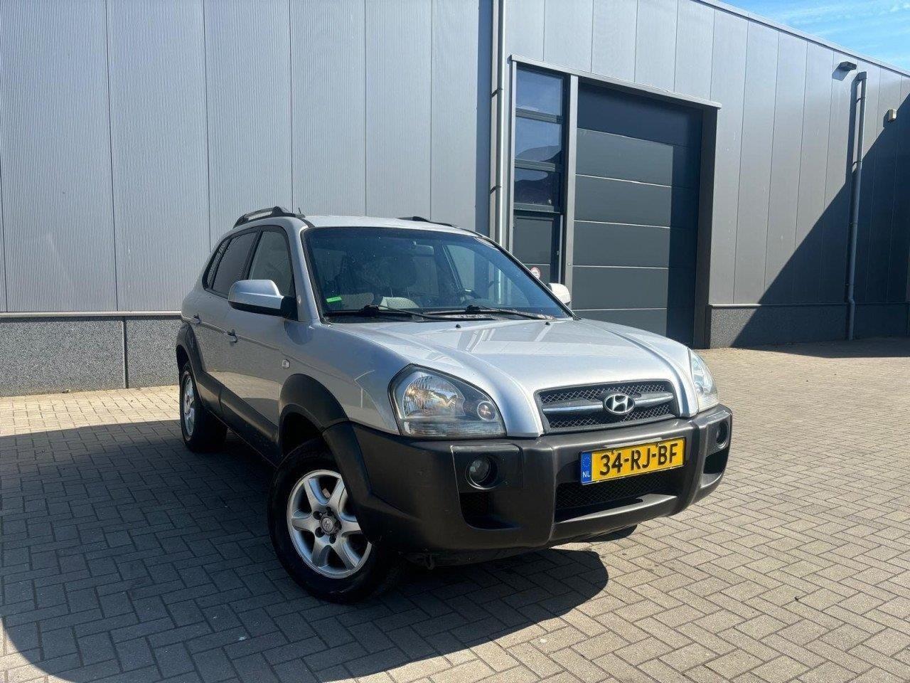 Hyundai Tucson 2.0i Dynamic Jaar Apk / Cruise