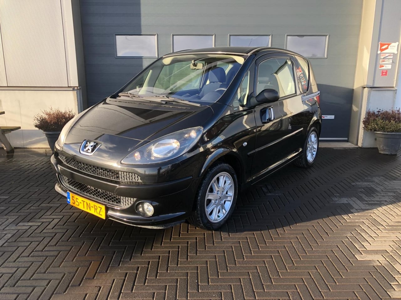 Peugot 1007 1.6 Sporty automaat