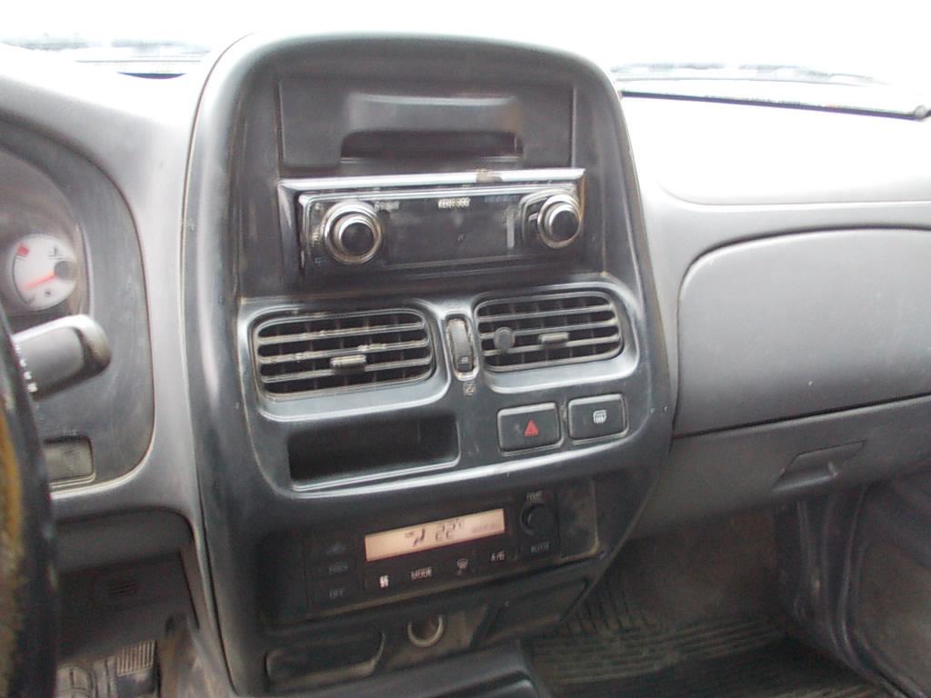 Nissan King-cab pick up (d22) 4x4 double cab 5-pers. (navara)