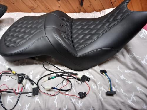 Road sofa zadel met gel GL 1800 2018 up model gewoon nieuw