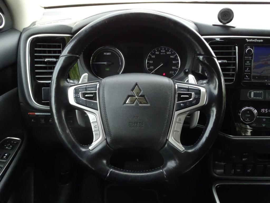Mitsubishi Outlander 2.0 phev instyle+ schuif-/kanteldak | stoel-/stuurverw