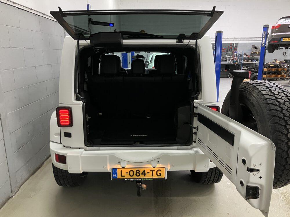 Jeep Wrangler Unlimited 3.6 Arctic