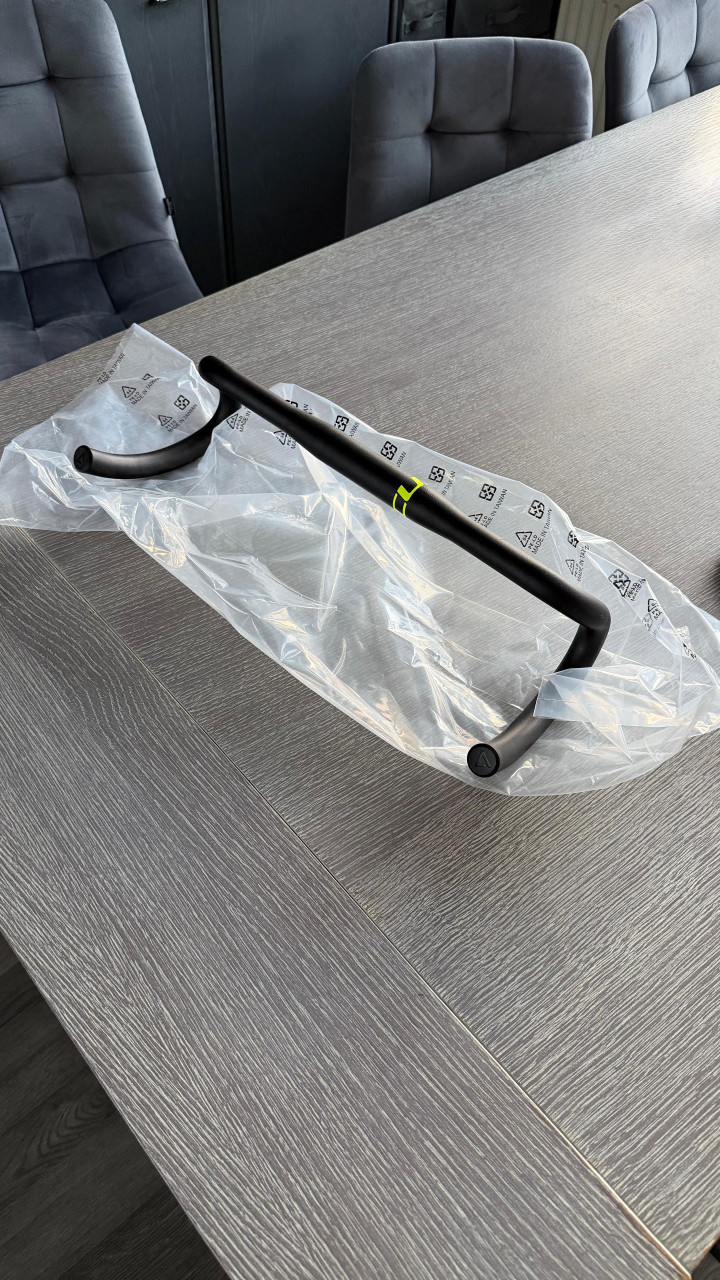 Te koop: Nieuw Cube racefiets stuur 440 mm