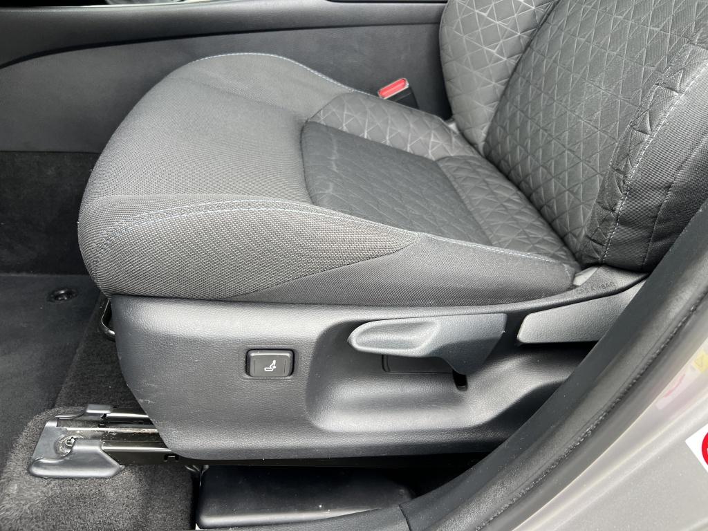 Toyota C-hr 2.0 hyb. first edit. | trekhaak | jbl audio |
