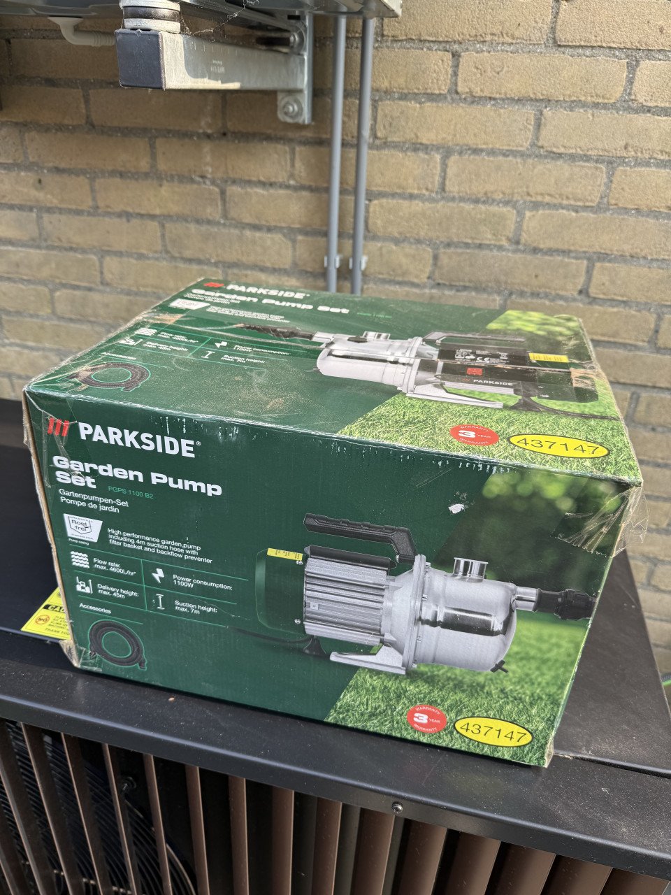 Tuinpomp nieuw in doos