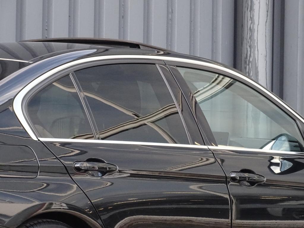 BMW 3-serie 330e luxury