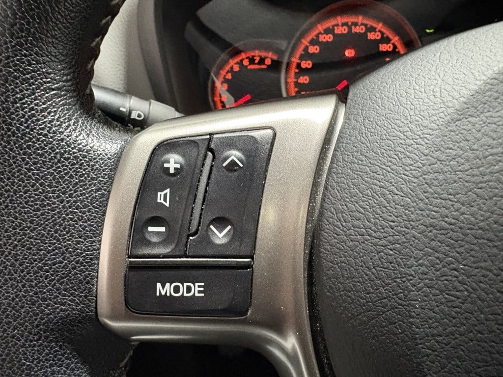 Toyota Yaris 1.3 vvt-i trend