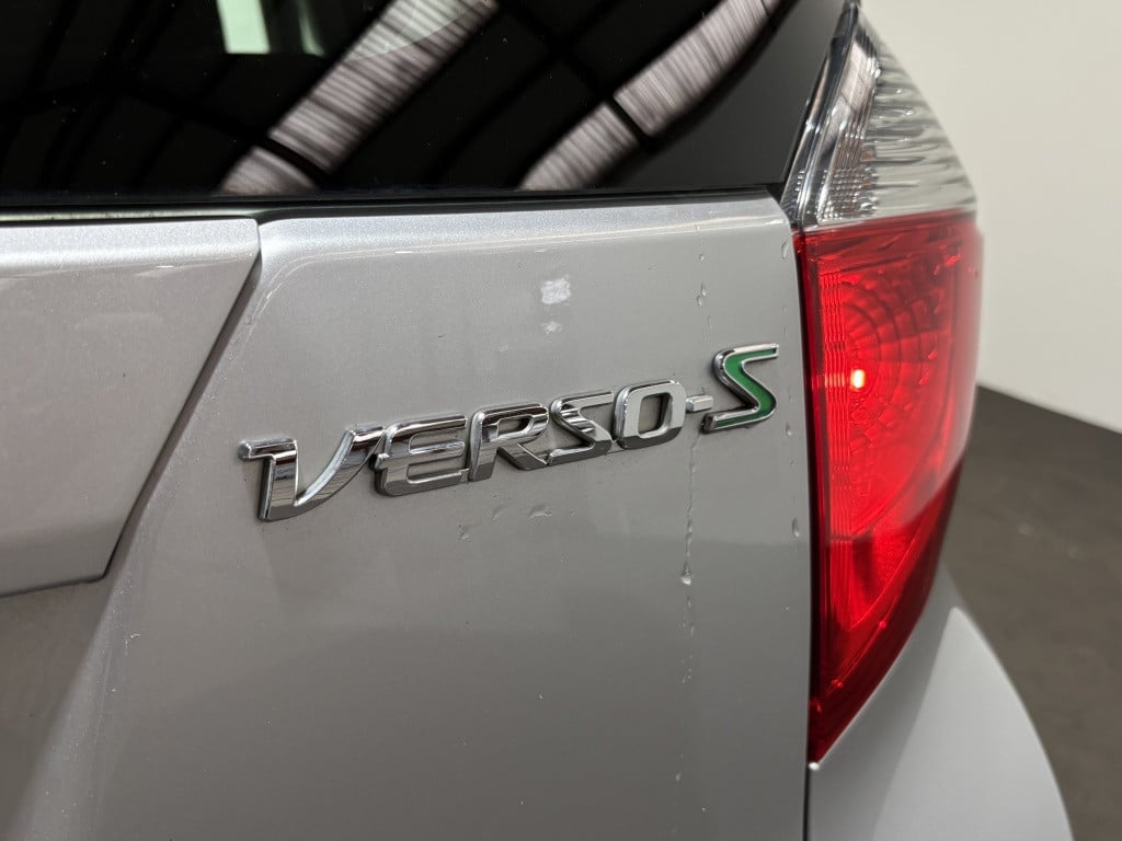Toyota Verso-s 1.3 vvt-i dynamic