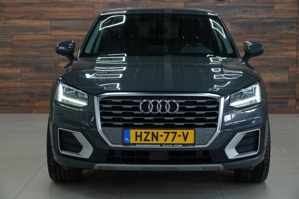Audi Q2 30 tfsi sport | acc | led | pdc | parkassist |
