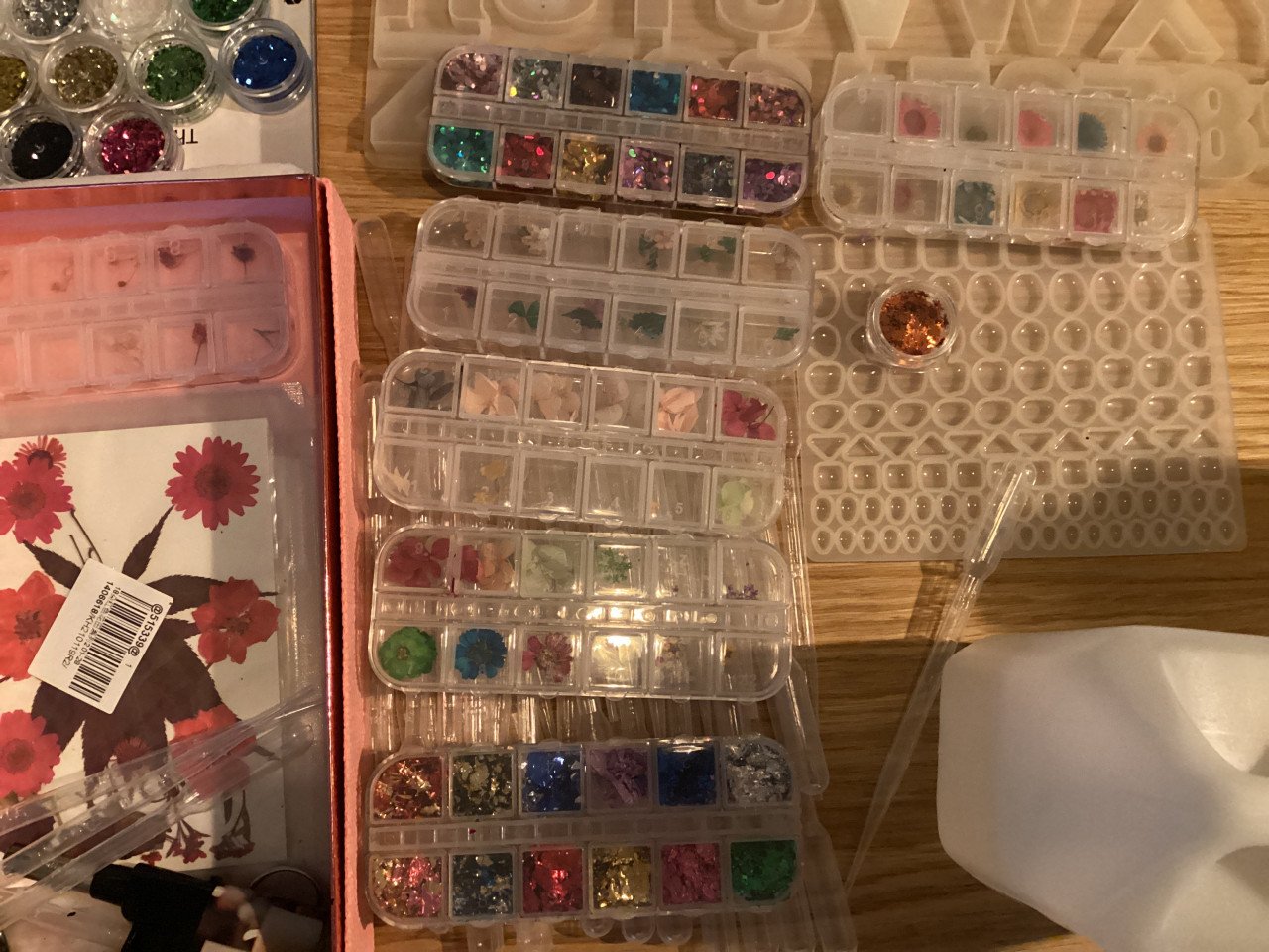 Epoxy hobby heel veel spulletjes GOES