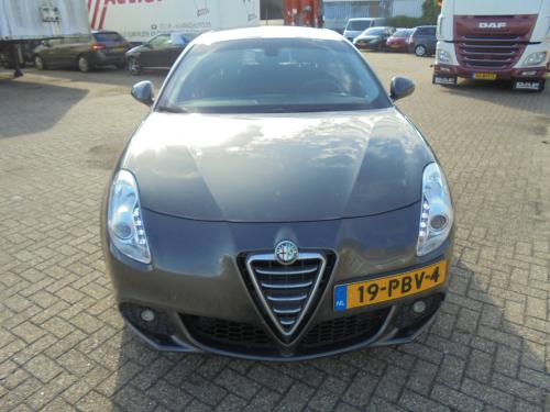 Alfa Romeo Giulietta 1.4 Turbo Benzine (2011) – Scherpe Meeneemprijs