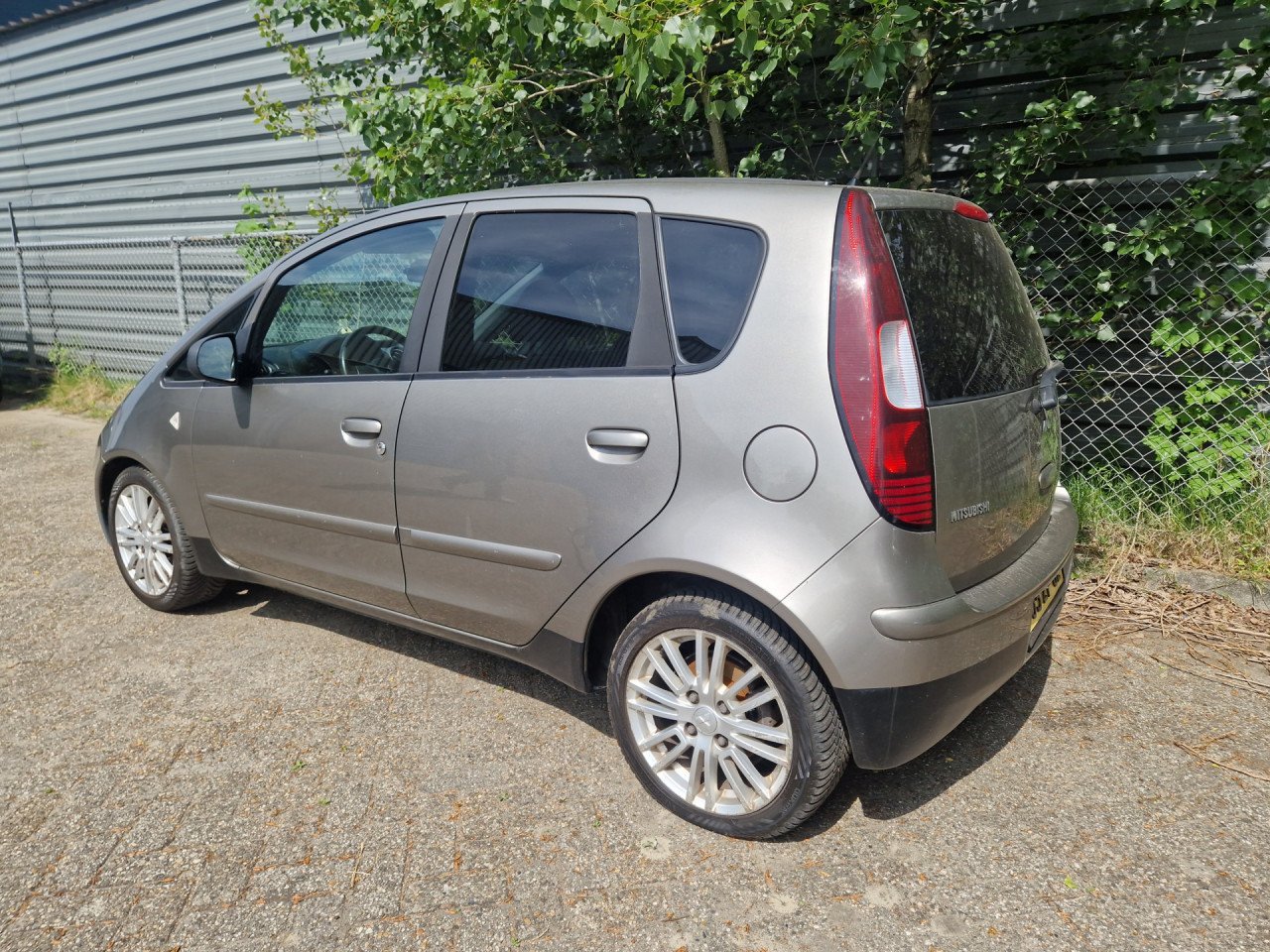 Mitsubishi Colt 1.5 Sky