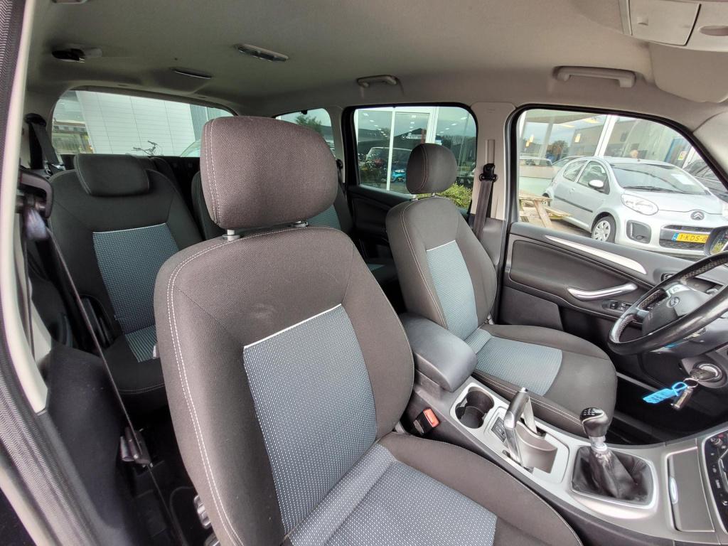 Ford Galaxy 1.6 scti trend business