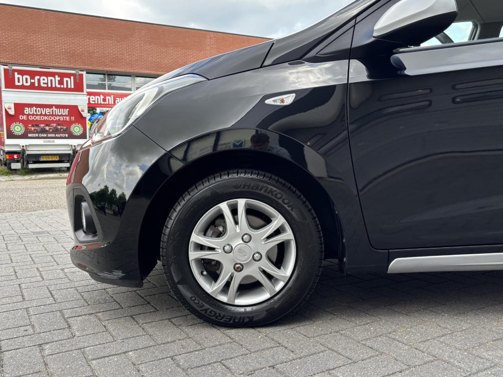 Hyundai I 10 1.0i i-motion comfort | cruise control | radio-cd/mp3 speler |
