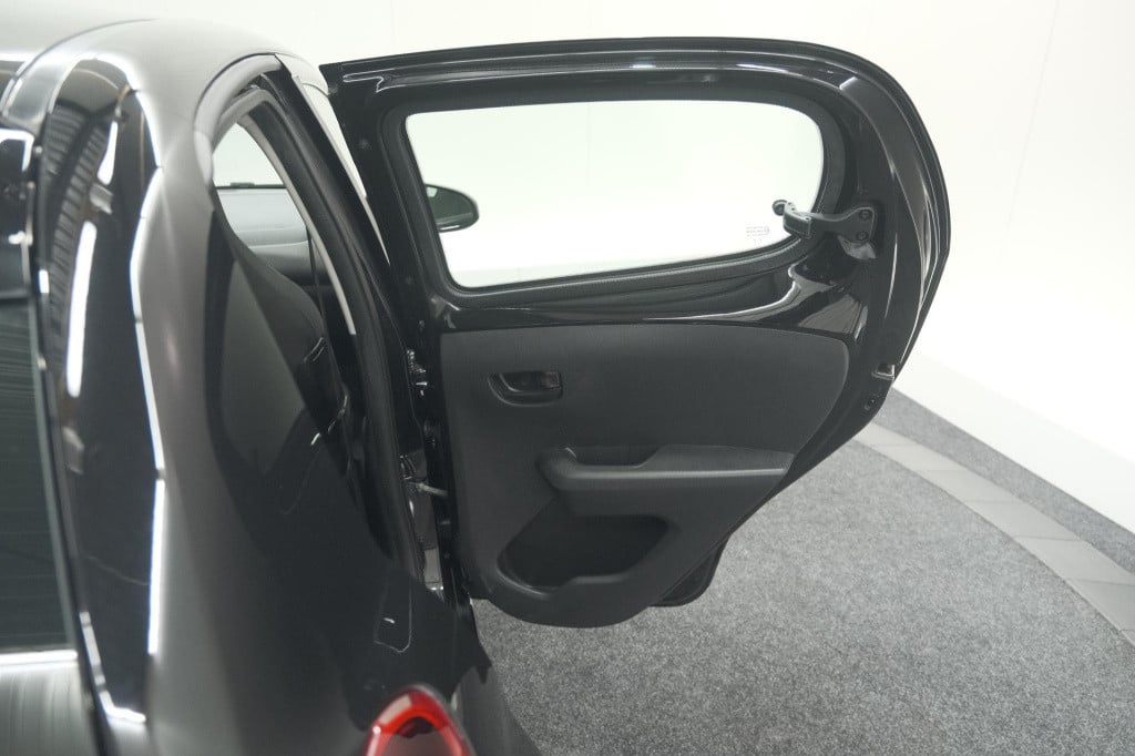 Peugeot 108 1.0 e-vti active | airco | bluetooth | elektrische ramen | 5 de