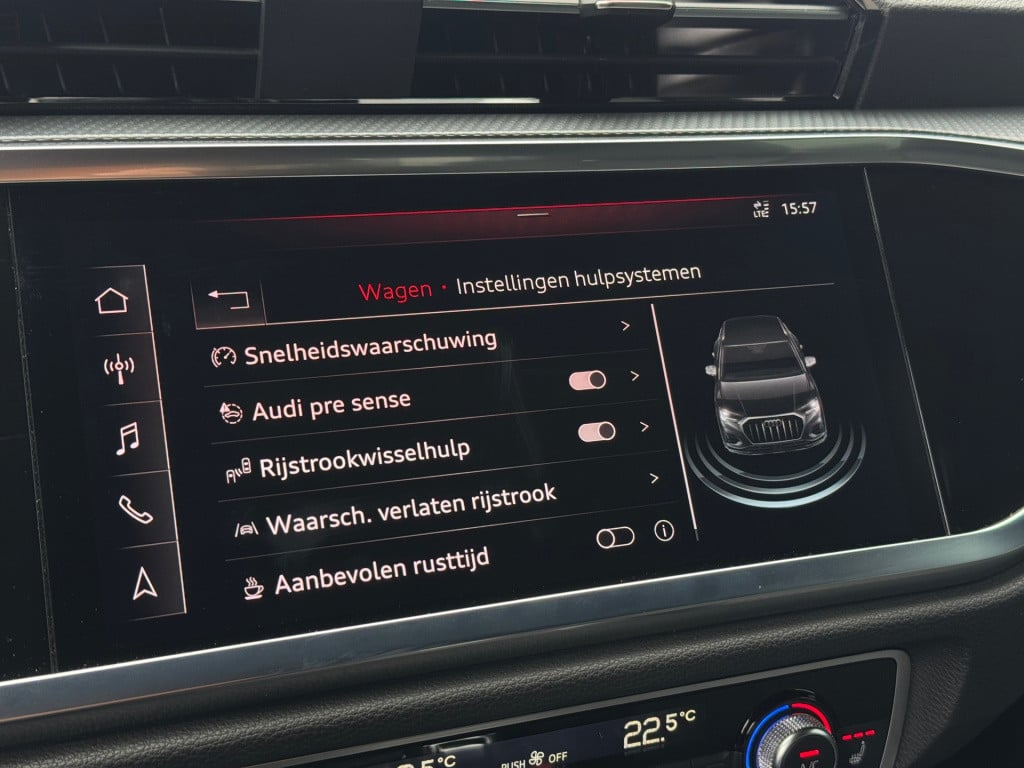 Audi Q3 35 tfsi 3x s-line * keyless * matrix led * carplay