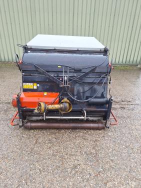 Klepelmaaier met opvangbak