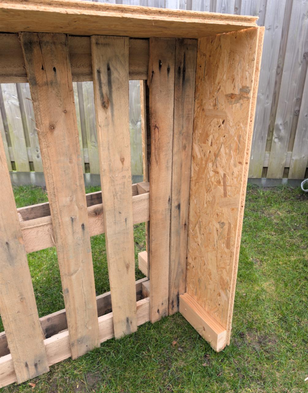 2x houten bar van pallet