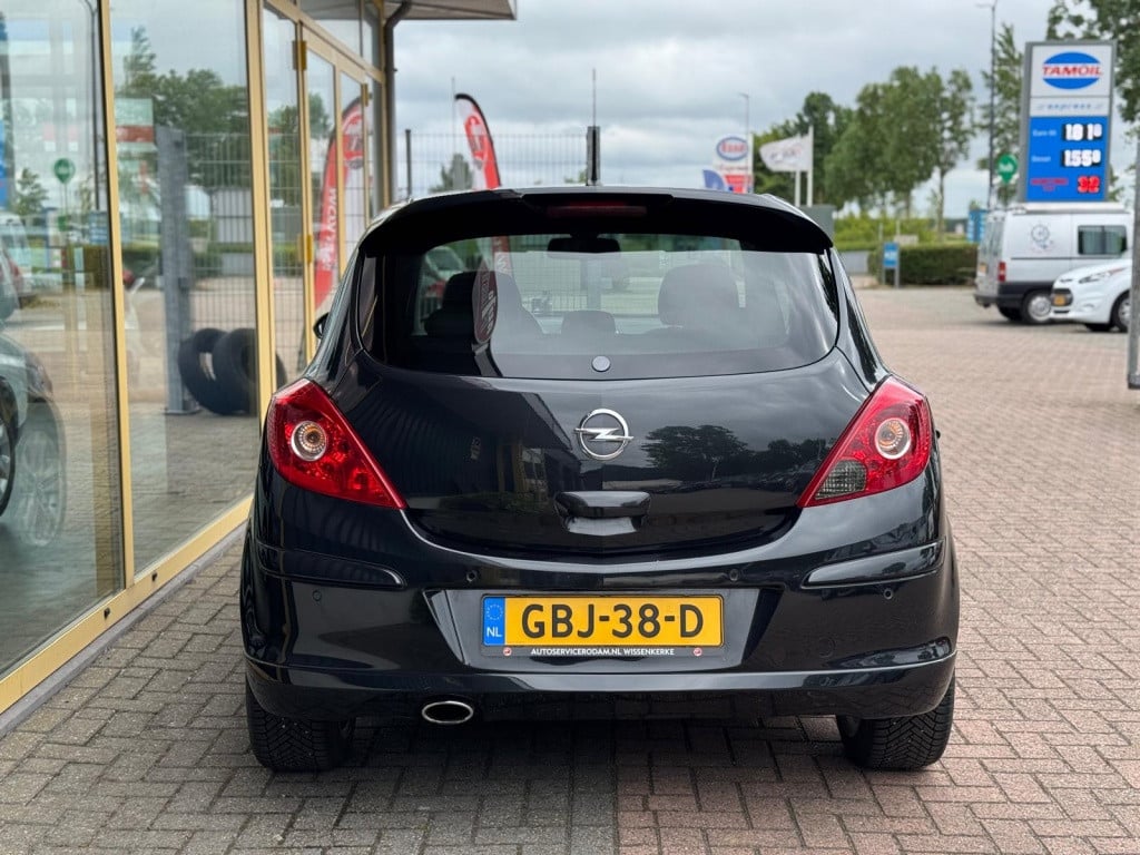 Opel Corsa 1.6-16v t color edit
