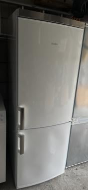 AEG NoFrost koel vries combinatie Koelkast vriezer 175x60 cm. Klasse A+