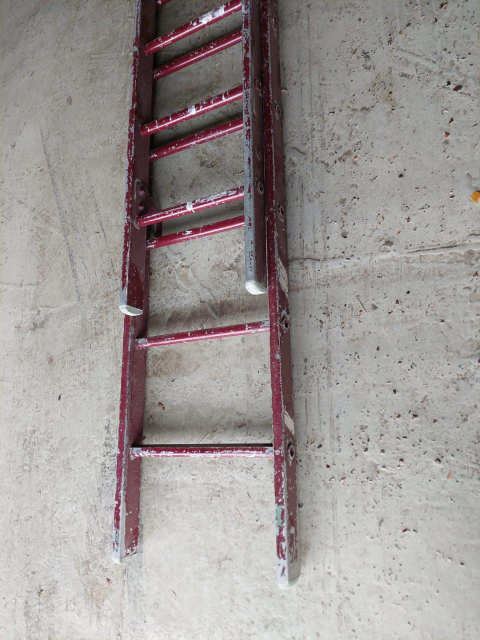 2 dlg.Uitschuifbare aluminium ladder