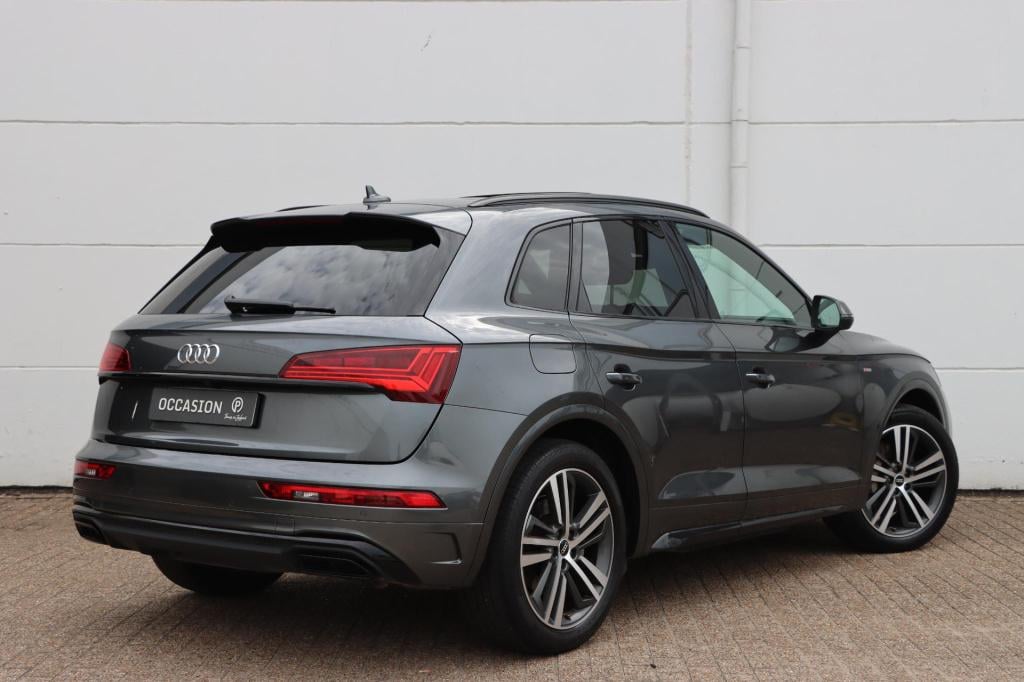 Audi Q5 50 tfsi e quattro s edition competition 300pk s-tronic | pano | luc