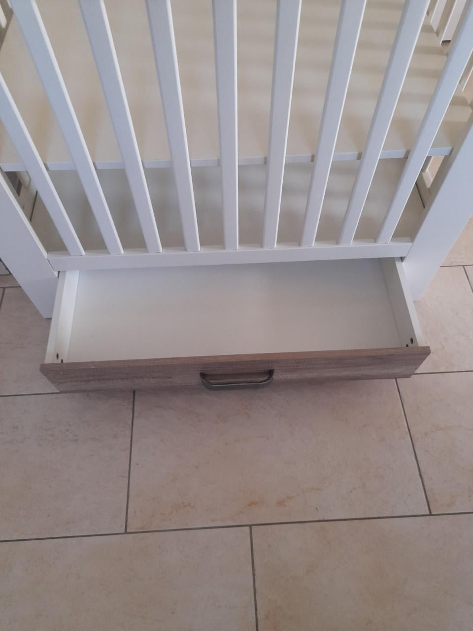 Kidsmill box 85x 105 (in goede nette staat )