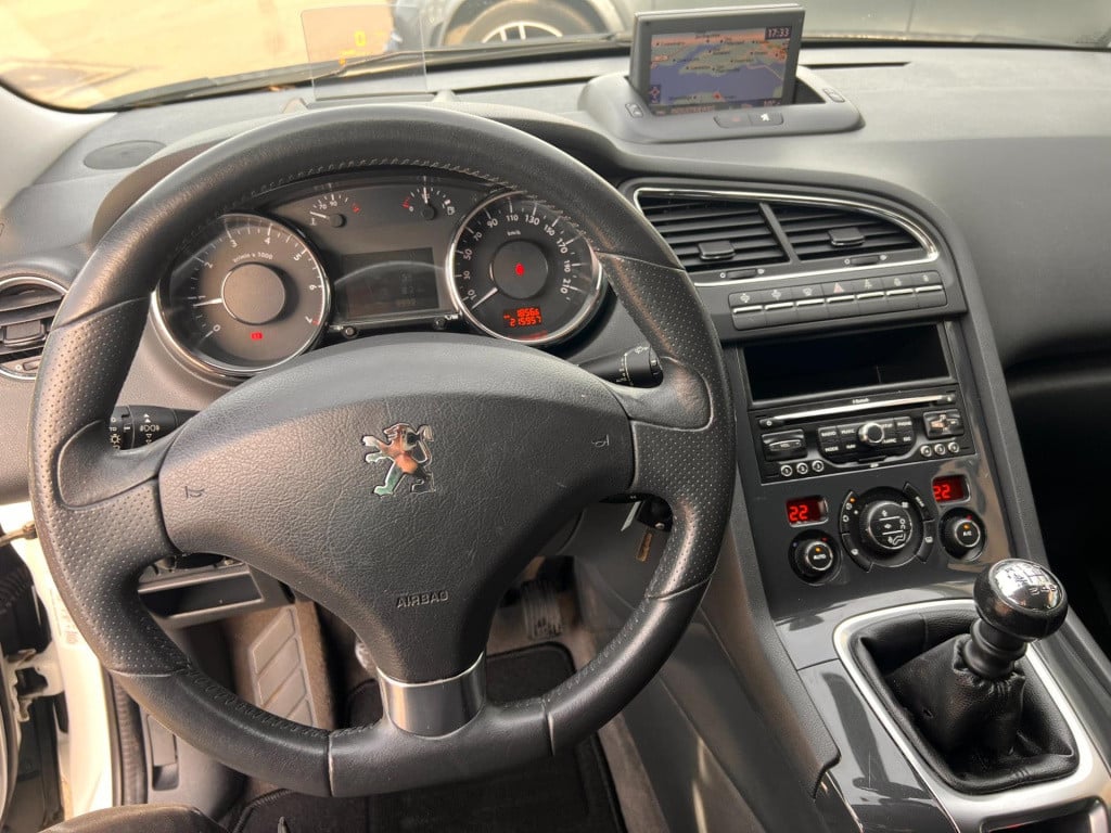 Peugeot 5008 1.6 thp gt 5p.