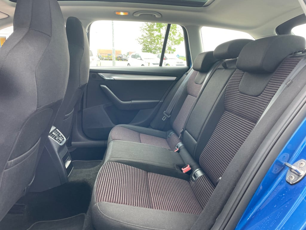Skoda Octavia combi 1.2 tsi greentech elegance