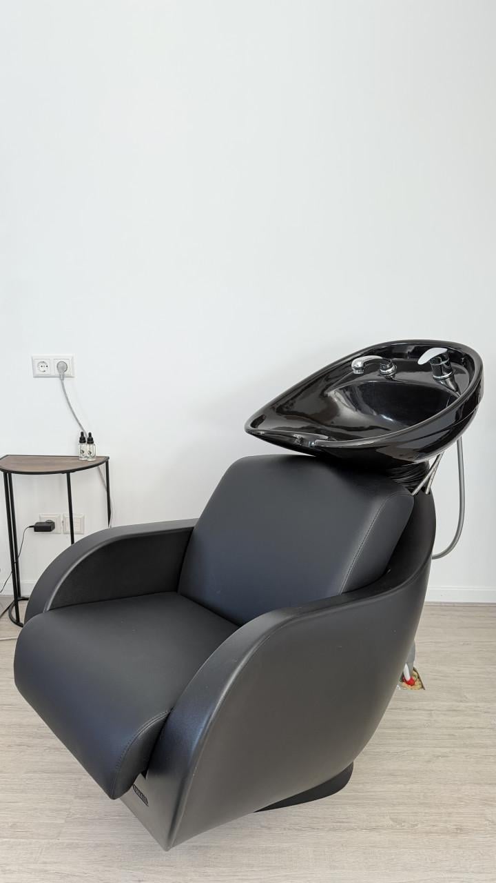 Luxe kappers wasunit – Lloyd | Zo goed als nieuw