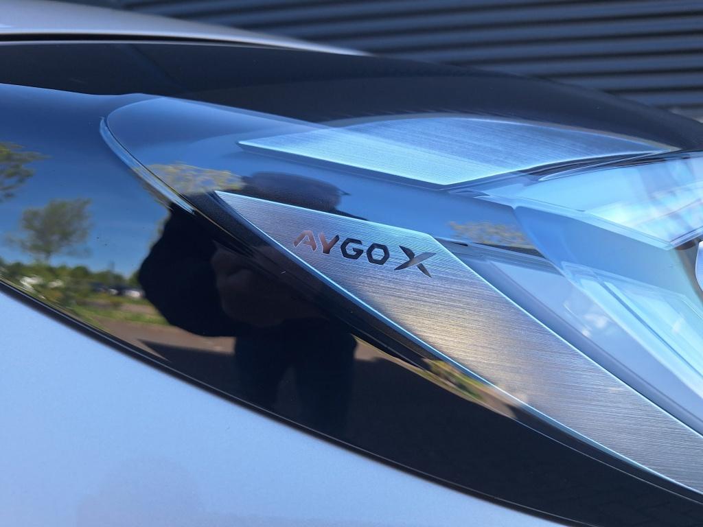 Toyota Aygo x 1.0 vvt-i automaat premium
