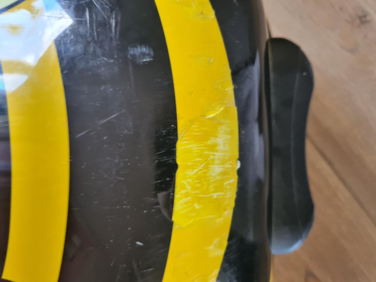 Super leuke hardcase reiskoffer voor kinderen met een vrolijk bijenontwerp,