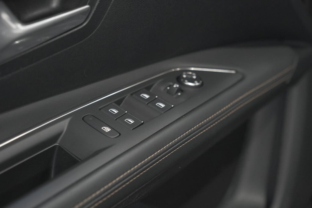 Peugeot 3008 1.6 puretech 180 gt | panoramadak | adaptieve cruise control |