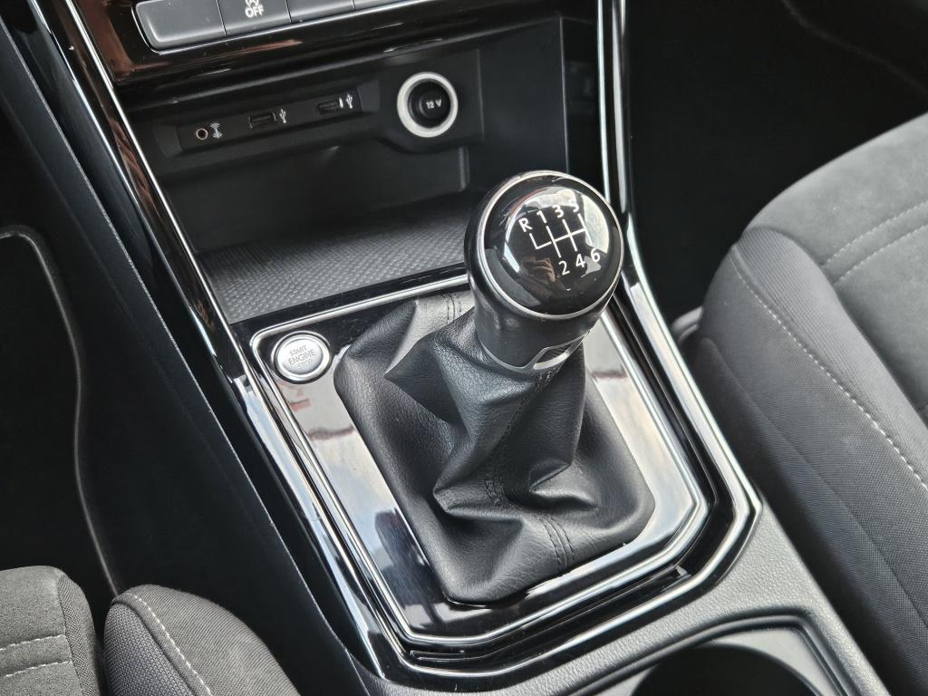 Volkswagen Touran 1.2 tsi highline business r-line 7-pers. | acc | camera