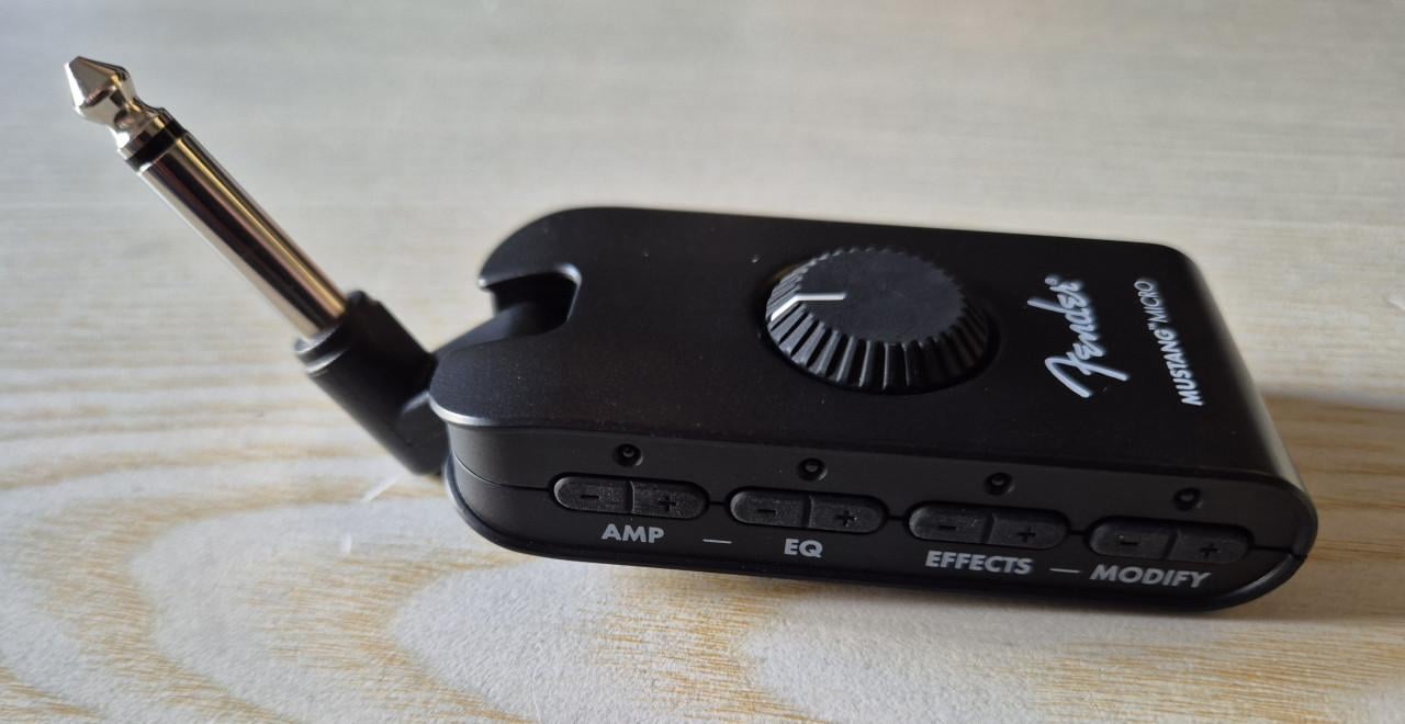 Fender Mustang Micro